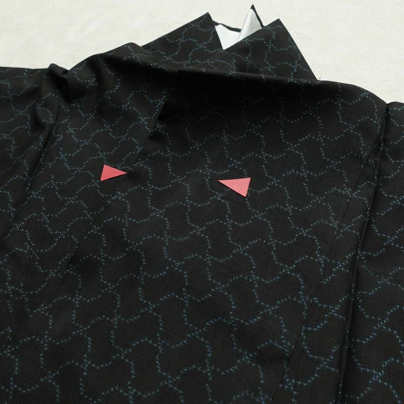 大島紬 古代染色 純泥染 証紙あり 正絹 古典柄 袷仕立て 身丈151cm 裄丈61.5cm リサイクル着物 着物 モダン 黒_画像13