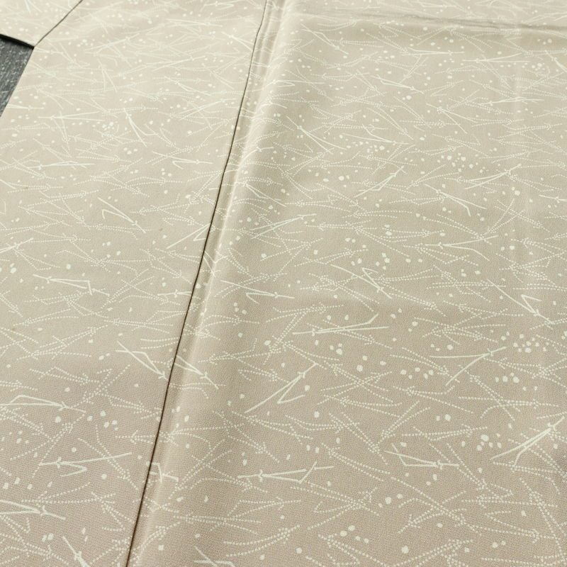 小紋 縮緬 正絹 木の葉・植物柄 袷仕立て 身丈161.5cm 裄丈66cm リサイクル着物 着物 ベージュ_画像5