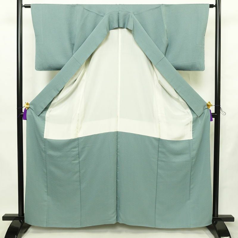 色無地 良品 毎田仁郎 落款入り 一つ紋付き 正絹 木の葉・植物柄 袷仕立て 身丈163cm 裄丈63cm リサイクル着物 一部しつけ糸付き 着物 入学式 卒業式 お茶会 七五三 お宮参り フォーマル 青・紺_画像3