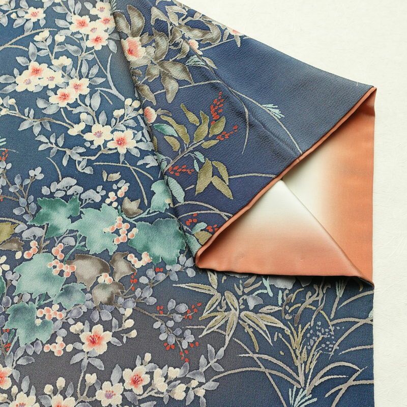 小紋 縮緬 総柄 正絹 花柄 袷仕立て 身丈157.5cm 裄丈62.5cm リサイクル着物 着物 くすみブルー 青・紺_画像15