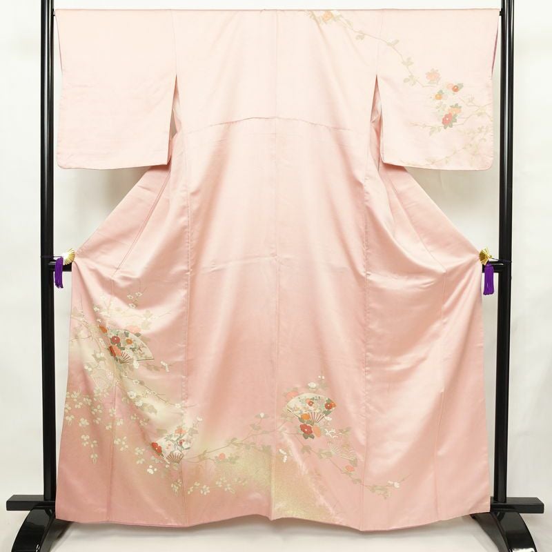 訪問着 綸子 正絹 古典柄 袷仕立て 身丈162cm 裄丈67.5cm リサイクル着物 着物 箔 金彩 入学式 卒業式 七五三 お宮参り フォーマル 扇子 ピンク_画像1