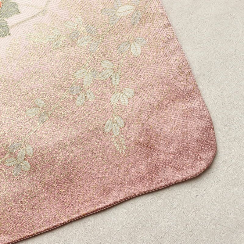 訪問着 綸子 正絹 古典柄 袷仕立て 身丈162cm 裄丈67.5cm リサイクル着物 着物 箔 金彩 入学式 卒業式 七五三 お宮参り フォーマル 扇子 ピンク_画像15