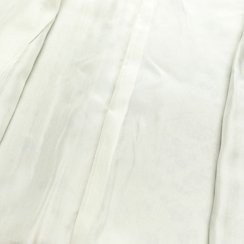 小紋 縮緬 正絹 古典柄 袷仕立て 身丈159cm 裄丈63cm リサイクル着物 一部しつけ糸付き 着物 松 菊 ベージュ_画像19