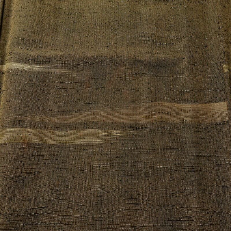 単衣 紬 バチ衿仕立て 正絹 縞柄・線柄 単衣仕立て 身丈149cm 裄丈62cm リサイクル着物 着物 モダン 紬着物 黄・黄土色_画像7