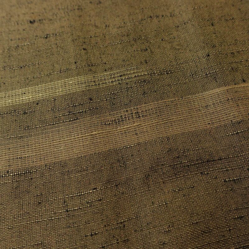 単衣 紬 バチ衿仕立て 正絹 縞柄・線柄 単衣仕立て 身丈149cm 裄丈62cm リサイクル着物 着物 モダン 紬着物 黄・黄土色_画像10