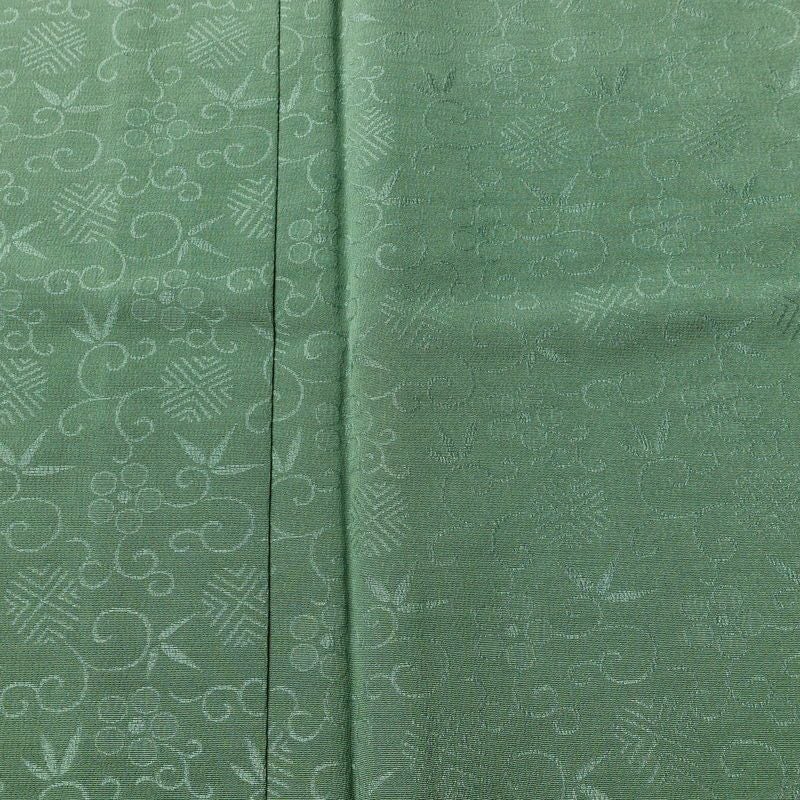 単衣 色無地 しつけ糸付き 一つ紋付き 正絹 古典柄 単衣仕立て 身丈158cm 裄丈63cm リサイクル着物 着物 緑・うぐいす色_画像6
