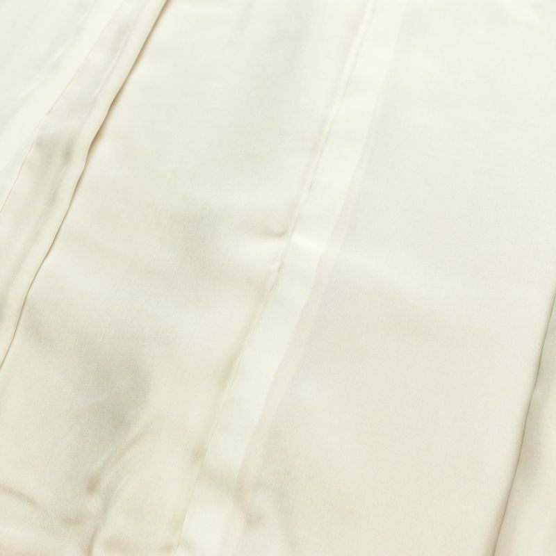 付け下げ 良品 スワトウ刺繍 蘇州刺繍 正絹 古典柄 袷仕立て 身丈156cm 裄丈62cm リサイクル着物 一部しつけ糸付き 着物 刺繍 入学式 卒業式 七五三 パーティー お宮参り フォーマル 上品 ベージュ_画像19