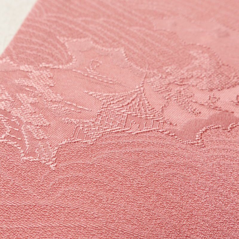 色無地 良品 一つ紋付き 正絹 古典柄 袷仕立て 身丈167cm 裄丈64.5cm リサイクル着物 着物 お茶会 フォーマル ピンク_画像11