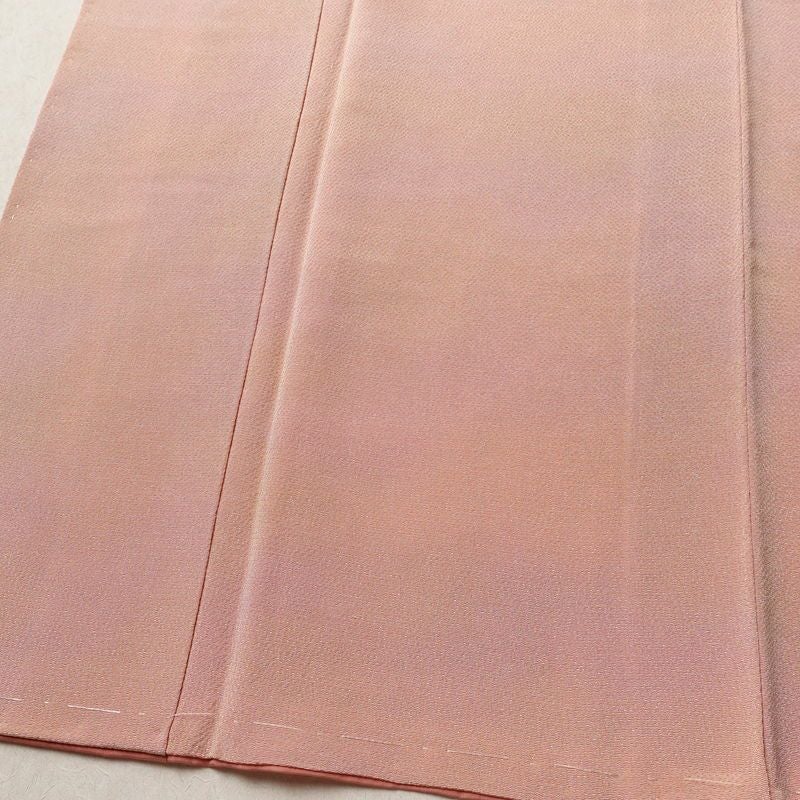 小紋 良品 しつけ糸付き 縮緬 一つ紋付き 正絹 その他の柄 袷仕立て 身丈165cm 裄丈67.5cm リサイクル着物 着物 ぼかし 入学式 七五三 お宮参り フォーマル シンプル ピンク_画像4