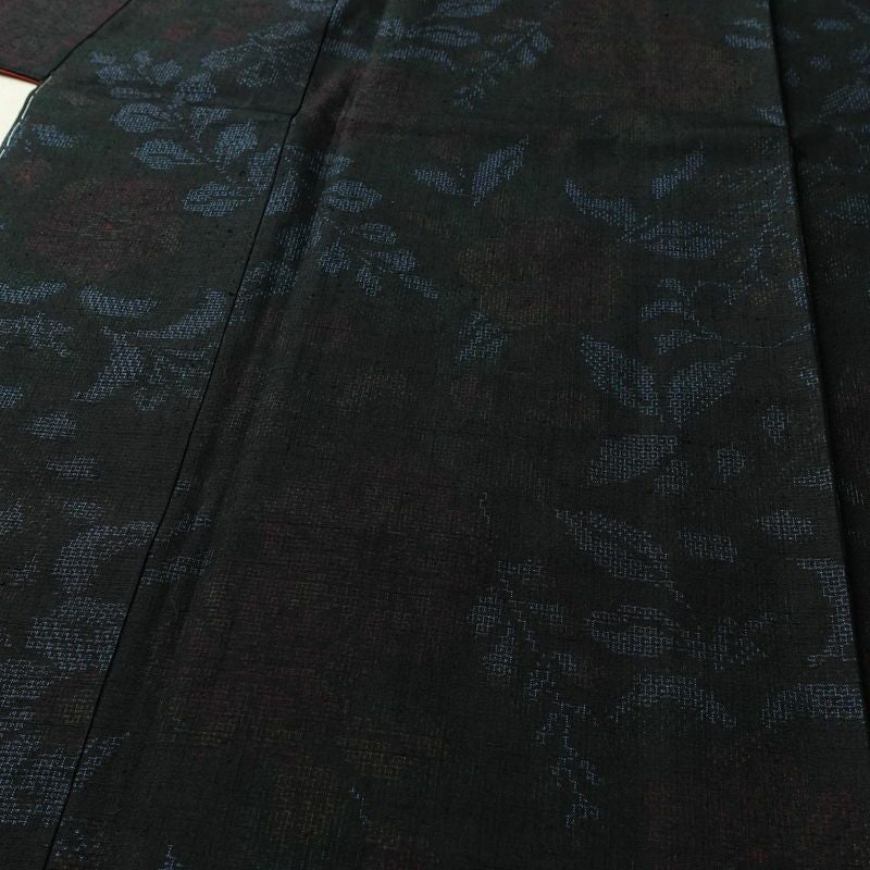 紬 しつけ糸付き 正絹 木の葉・植物柄 袷仕立て 身丈154cm 裄丈63cm リサイクル着物 着物 青・紺_画像5