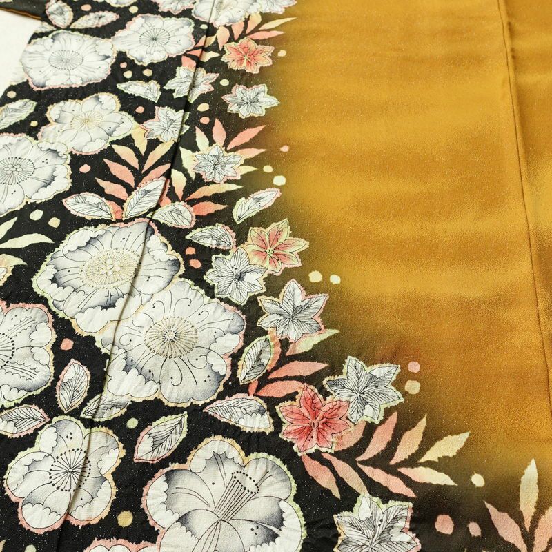 振袖 良品 落款入り 絞り 正絹 花柄 袷仕立て 身丈160cm 裄丈66cm リサイクル着物 着物 金彩 成人式 二十歳 二十歳の集い フォーマル 黄・黄土色_画像5
