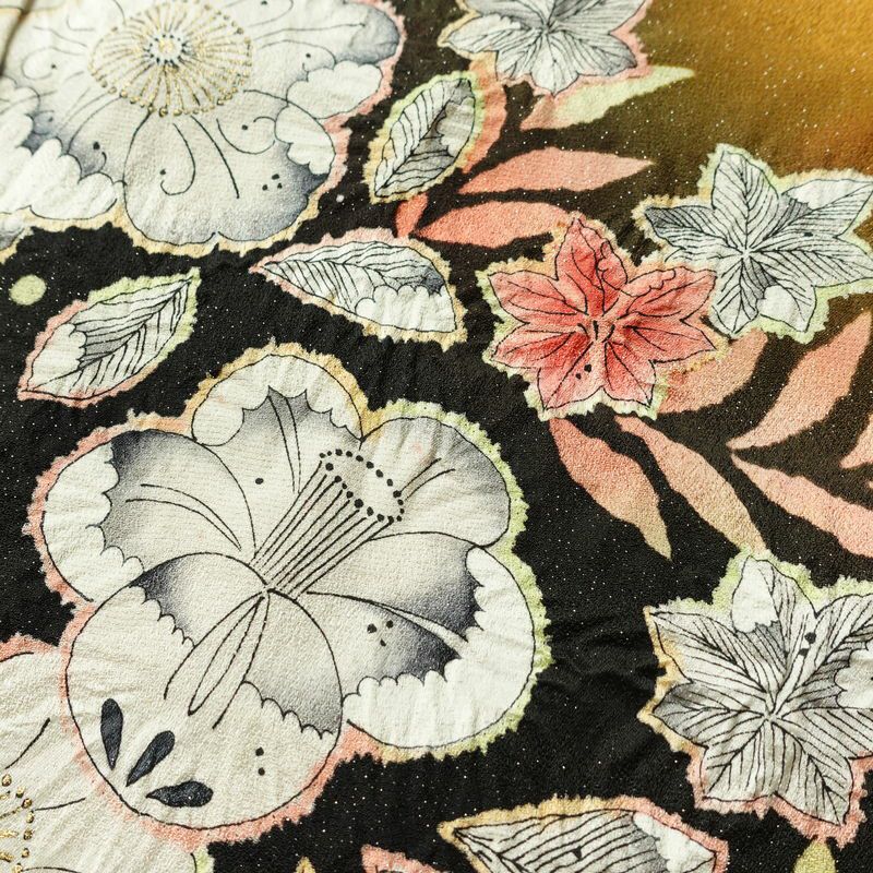 振袖 良品 落款入り 絞り 正絹 花柄 袷仕立て 身丈160cm 裄丈66cm リサイクル着物 着物 金彩 成人式 二十歳 二十歳の集い フォーマル 黄・黄土色_画像7