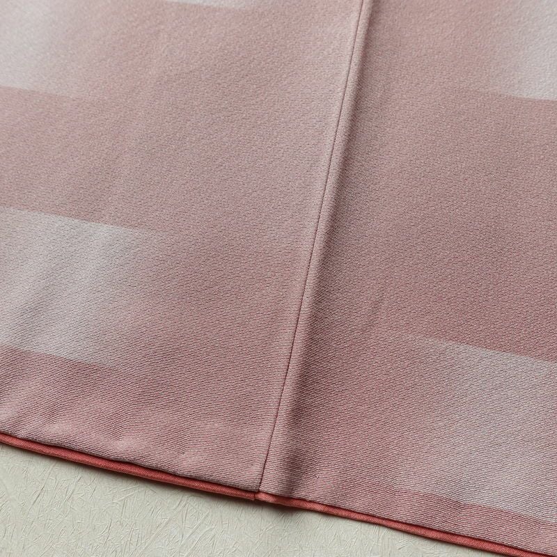 小紋 縮緬 正絹 その他の柄 袷仕立て 身丈162.5cm 裄丈66.5cm リサイクル着物 着物 シンプル ピンク_画像11