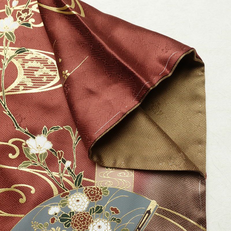 訪問着 しつけ糸付き 綸子 正絹 古典柄 袷仕立て 身丈156cm 裄丈64.5cm リサイクル着物 着物 箔 入学式 卒業式 結婚式 七五三 お宮参り フォーマル 小豆・エンジ_画像16