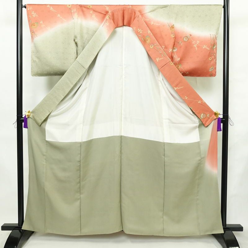 訪問着 良品 しつけ糸付き 綸子 正絹 花柄 袷仕立て 身丈161.5cm 裄丈66cm リサイクル着物 着物 箔 入学式 卒業式 七五三 お宮参り フォーマル 緑・うぐいす色_画像3