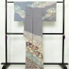 訪問着 良品 金駒刺繍 正絹 花柄 袷仕立て 身丈165.5cm 裄丈69cm リサイクル着物 一部しつけ糸付き 着物 箔 入学式 卒業式 結婚式 七五三 パーティー お宮参り フォーマル 菊 くすみブルー くすみパープル 多色使い_画像2