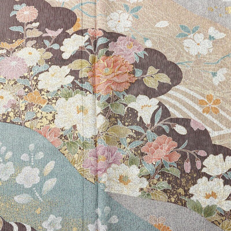 訪問着 良品 金駒刺繍 正絹 花柄 袷仕立て 身丈165.5cm 裄丈69cm リサイクル着物 一部しつけ糸付き 着物 箔 入学式 卒業式 結婚式 七五三 パーティー お宮参り フォーマル 菊 くすみブルー くすみパープル 多色使い_画像6