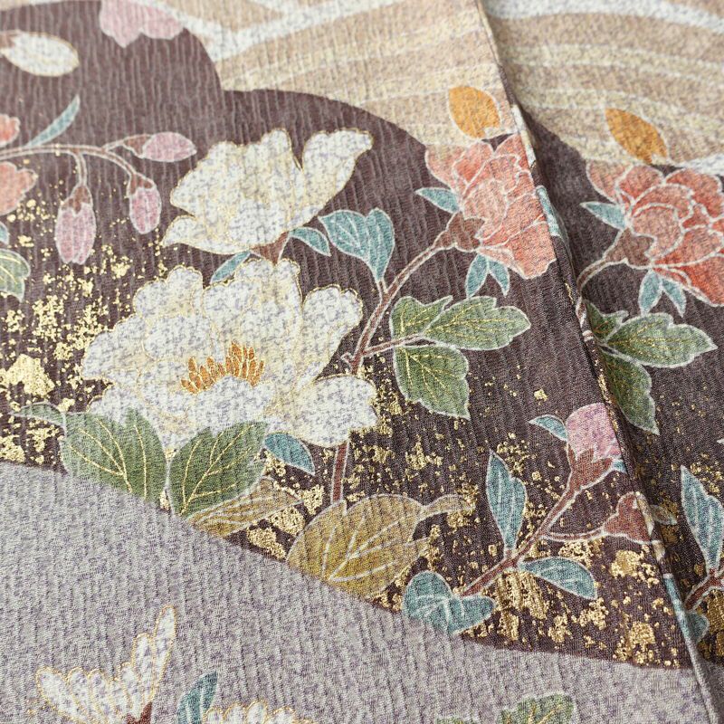 訪問着 良品 金駒刺繍 正絹 花柄 袷仕立て 身丈165.5cm 裄丈69cm リサイクル着物 一部しつけ糸付き 着物 箔 入学式 卒業式 結婚式 七五三 パーティー お宮参り フォーマル 菊 くすみブルー くすみパープル 多色使い_画像12
