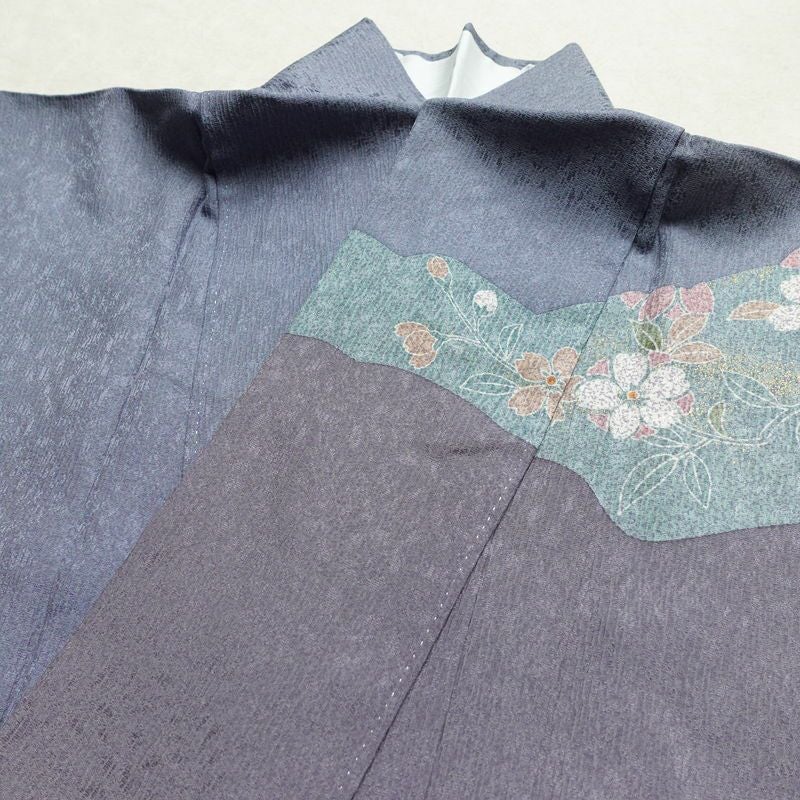 訪問着 良品 金駒刺繍 正絹 花柄 袷仕立て 身丈165.5cm 裄丈69cm リサイクル着物 一部しつけ糸付き 着物 箔 入学式 卒業式 結婚式 七五三 パーティー お宮参り フォーマル 菊 くすみブルー くすみパープル 多色使い_画像18