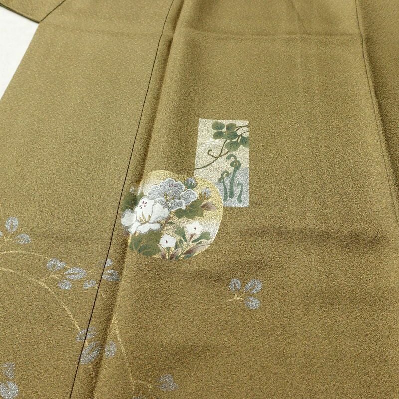 付け下げ 美品 正絹 花柄 袷仕立て 身丈154.5cm 裄丈63cm リサイクル着物 着物 箔 入学式 卒業式 七五三 お宮参り フォーマル 千鳥 上品 黄・黄土色_画像5