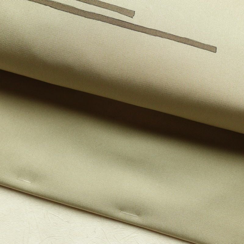 名古屋帯 太鼓柄 良品 雅生 落款入り 正絹 古典柄 名古屋仕立て なごや帯 リサイクル帯 一部しつけ糸付き 帯 金彩 シンプル 緑・うぐいす色_画像8