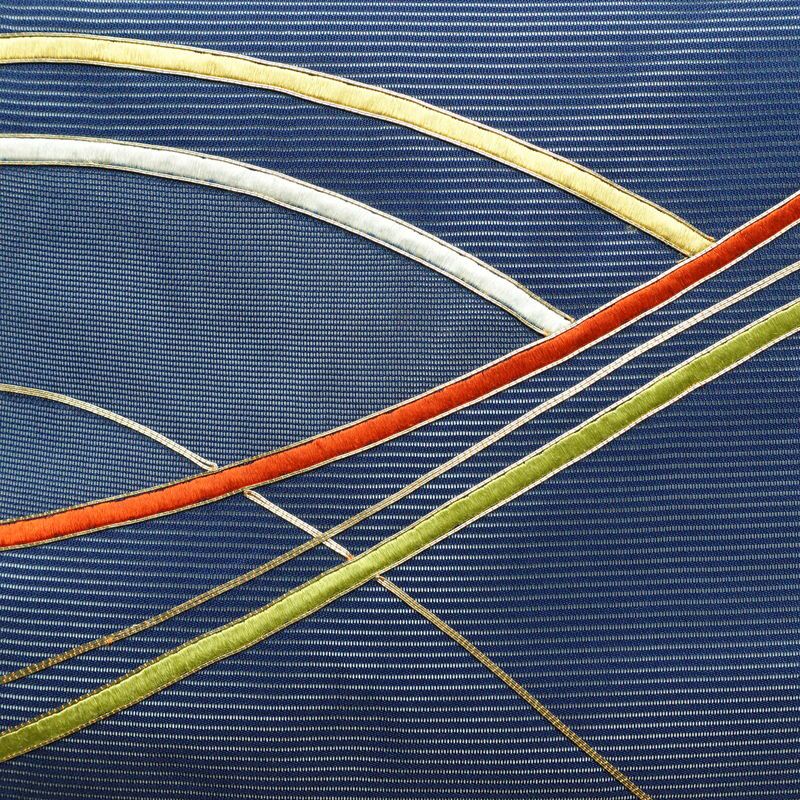 名古屋帯 太鼓柄 良品 夏用 金駒刺繍 正絹 幾何学柄・抽象柄 名古屋仕立て なごや帯 リサイクル帯 帯 刺繍 青・紺_画像2