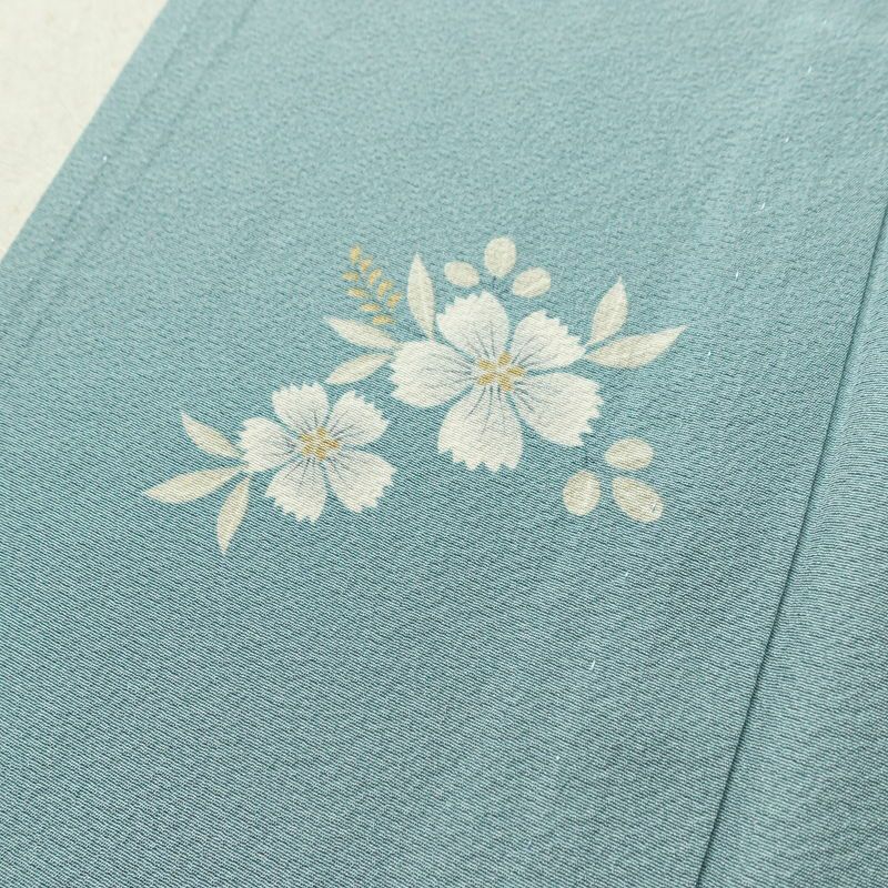 単衣 小紋 良品 縮緬 しつけ糸付き 正絹 花柄 単衣仕立て 身丈165cm 裄丈68cm リサイクル着物 着物 シンプル 青・紺_画像9