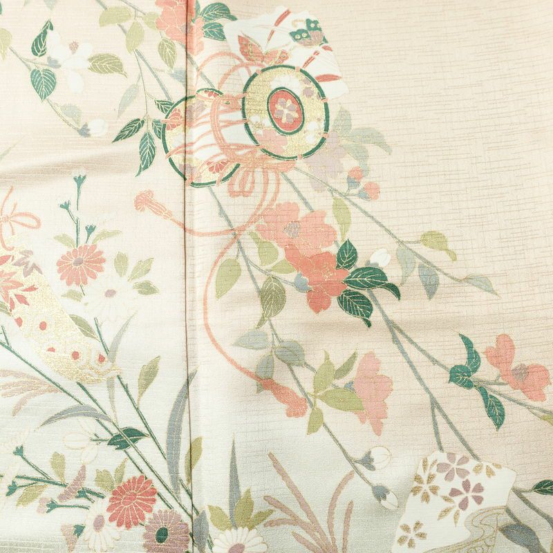 訪問着 良品 しつけ糸付き 正絹 古典柄 袷仕立て 身丈164cm 裄丈66.5cm リサイクル着物 着物 箔 入学式 卒業式 七五三 お宮参り フォーマル 菊 ピンクベージュ ベージュ_画像6