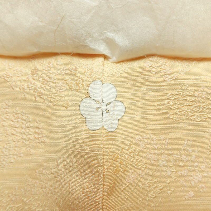 色無地 美品 しつけ糸付き 一つ紋付き 正絹 木の葉・植物柄 袷仕立て 身丈161.5cm 裄丈65.5cm リサイクル着物 着物 入学式 卒業式 お茶会 七五三 お宮参り フォーマル 上品 淡オレンジ 橙_画像13