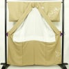 付け下げ 美品 正絹 花柄 袷仕立て 身丈160cm 裄丈65cm リサイクル着物 着物 金彩 入学式 卒業式 七五三 お宮参り フォーマル 黄・黄土色_画像3