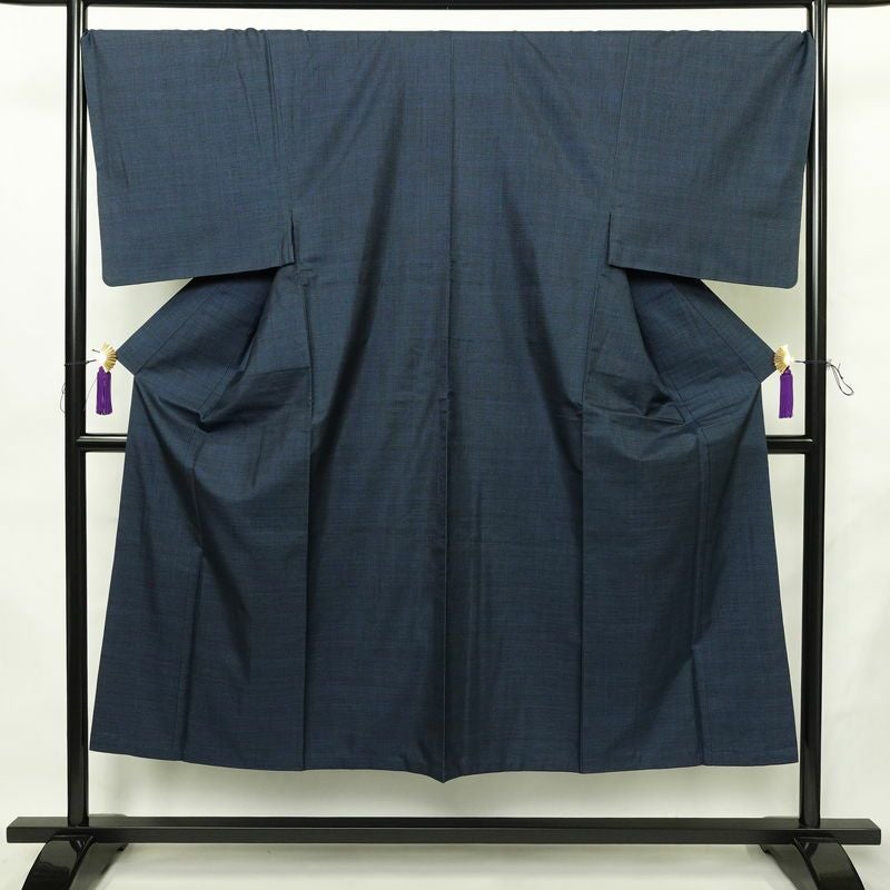 男性用 着物 良品 正絹 亀甲柄 袷仕立て 身丈146.5cm 裄丈70cm リサイクル着物 着物 青・紺_画像1