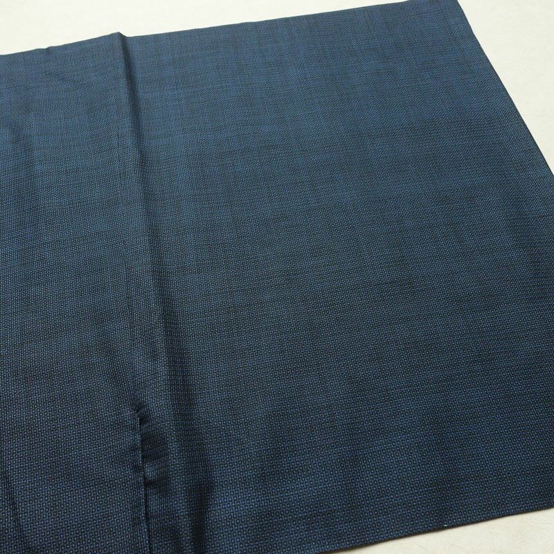 男性用 着物 良品 正絹 亀甲柄 袷仕立て 身丈146.5cm 裄丈70cm リサイクル着物 着物 青・紺_画像13