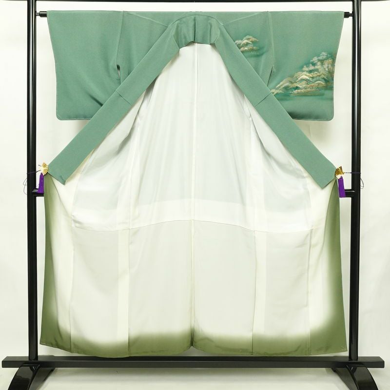 付け下げ 良品 しつけ糸付き 正絹 風景柄 袷仕立て 身丈153.5cm 裄丈63.5cm リサイクル着物 着物 箔 入学式 卒業式 七五三 お宮参り フォーマル 緑・うぐいす色_画像3