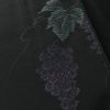 大島紬 良品 証紙あり しつけ糸付き 正絹 木の葉・植物柄 袷仕立て 身丈157cm 裄丈62.5cm リサイクル着物 着物 シンプル 葡萄 洒落 黒_画像8