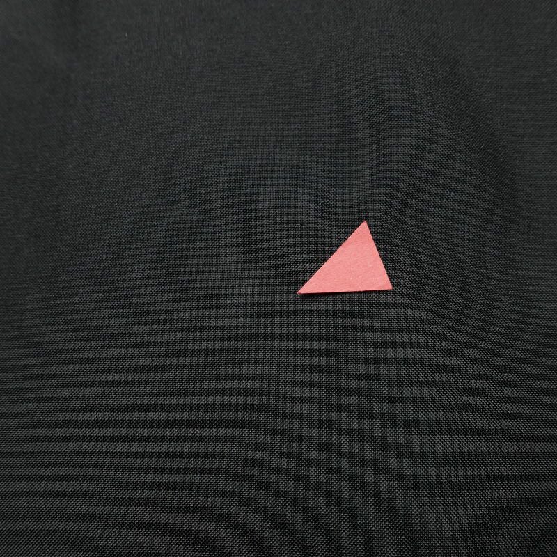 大島紬 良品 証紙あり しつけ糸付き 正絹 木の葉・植物柄 袷仕立て 身丈157cm 裄丈62.5cm リサイクル着物 着物 シンプル 葡萄 洒落 黒_画像12