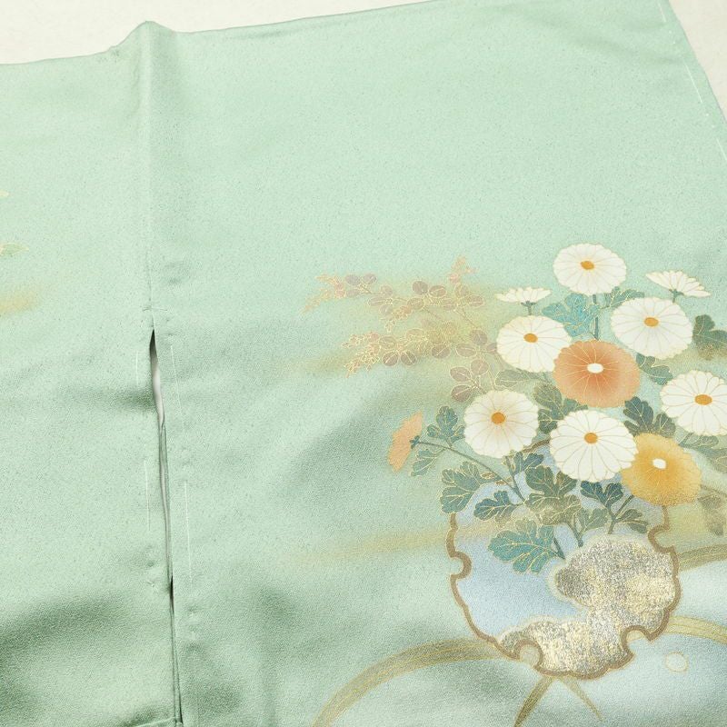 訪問着 良品 しつけ糸付き 正絹 花柄 袷仕立て 身丈161.5cm 裄丈67cm リサイクル着物 着物 箔 金彩 入学式 卒業式 七五三 お宮参り 雪輪 フォーマル 菊 緑・うぐいす色_画像13