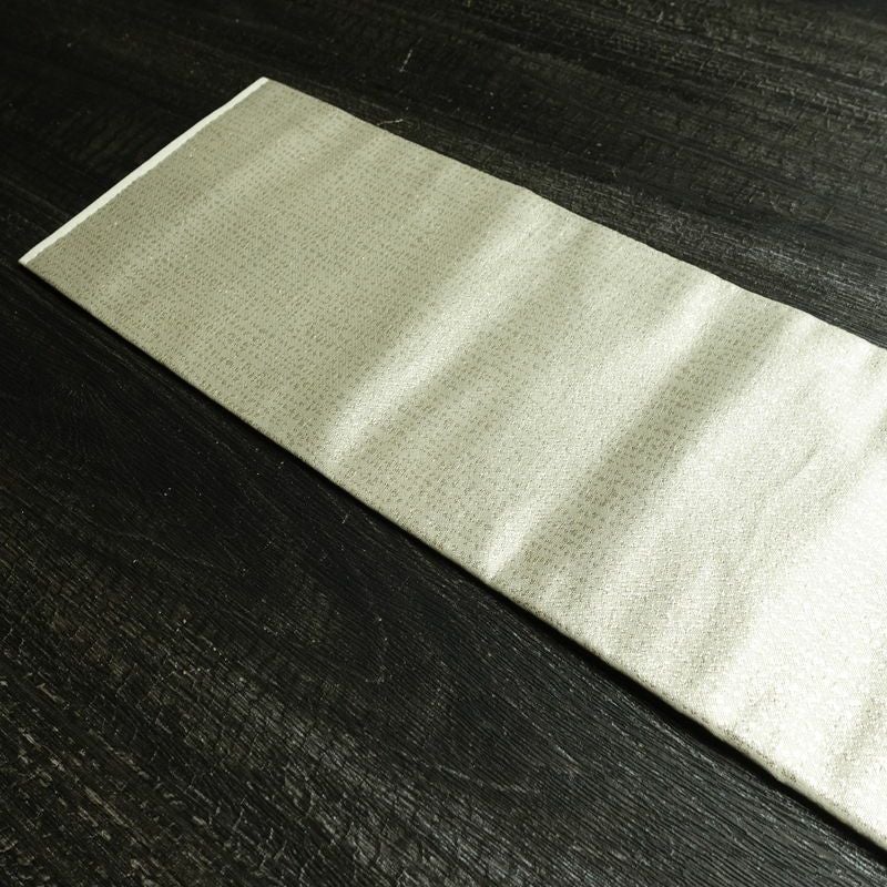 名古屋帯 太鼓柄 美品 金駒刺繍 正絹 古典柄 名古屋仕立て なごや帯 リサイクル帯 帯 刺繍 金彩 金・銀_画像16