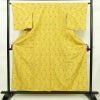 紬 良品 正絹 古典柄 袷仕立て 身丈155.5cm 裄丈63.5cm リサイクル着物 着物 モダン 黄・黄土色_画像1