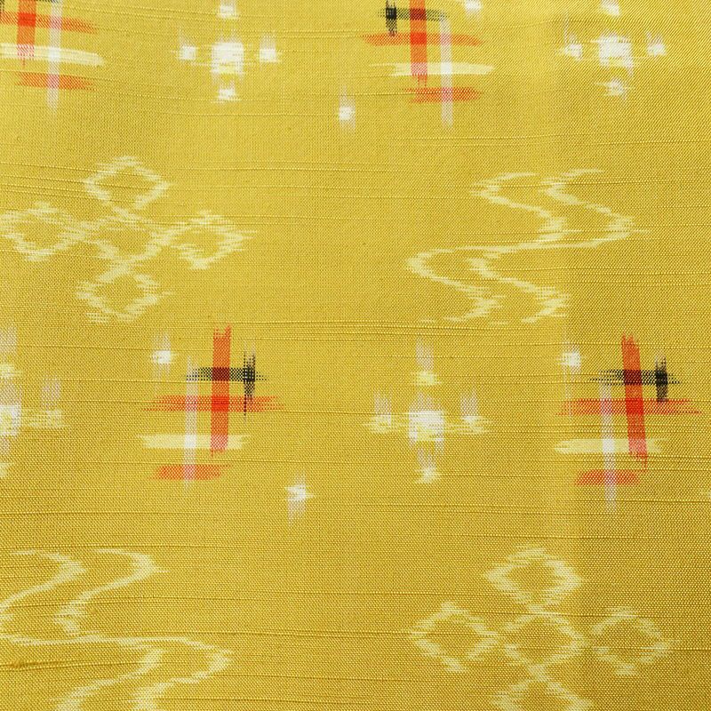 紬 良品 正絹 古典柄 袷仕立て 身丈155.5cm 裄丈63.5cm リサイクル着物 着物 モダン 黄・黄土色_画像7