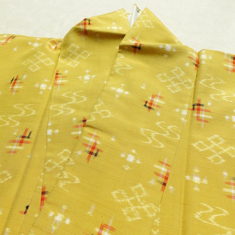紬 良品 正絹 古典柄 袷仕立て 身丈155.5cm 裄丈63.5cm リサイクル着物 着物 モダン 黄・黄土色_画像16