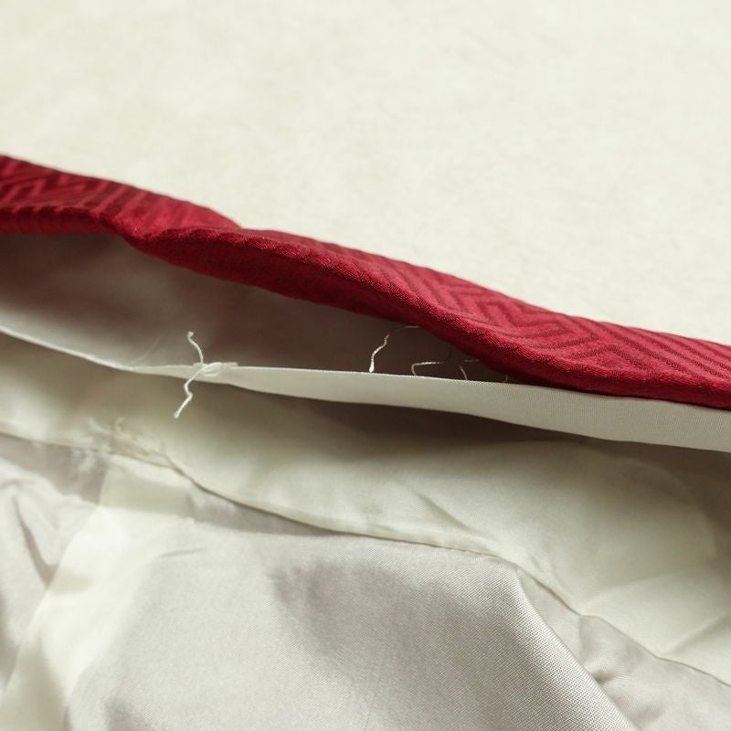 振袖 金駒刺繍 絞り 正絹 古典柄 袷仕立て 身丈168.5cm 裄丈68cm リサイクル着物 着物 刺繍 箔 成人式 二十歳 二十歳の集い フォーマル 赤紫 紫・藤色_画像20