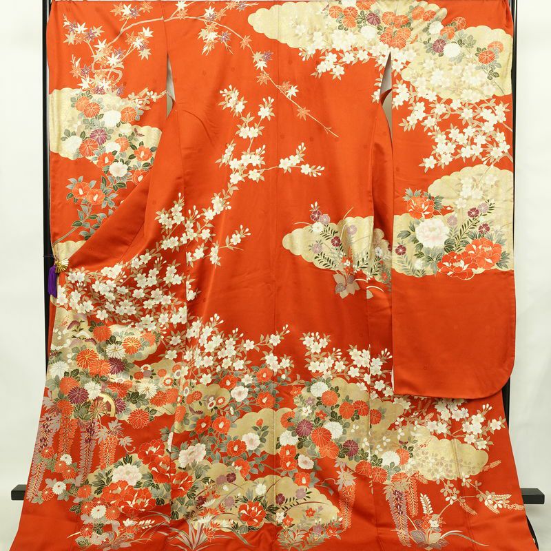 振袖 良品 金駒刺繍 トールサイズ 正絹 花柄 袷仕立て 身丈178.5cm 裄丈71.5cm リサイクル着物 着物 箔 成人式 二十歳 二十歳の集い フォーマル 紅葉 松 菊 桜 橙_画像1