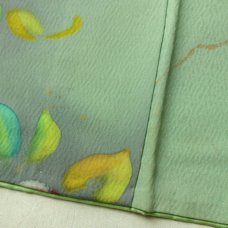 小紋 正絹 花柄 袷仕立て 身丈160.5cm 裄丈67.5cm リサイクル着物 着物 ぼかし 緑・うぐいす色_画像10