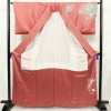 訪問着 良品 一つ紋付き 辻が花 正絹 花柄 袷仕立て 身丈162.5cm 裄丈64cm リサイクル着物 着物 金彩 ピンク_画像3