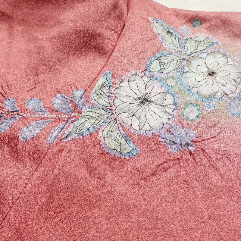 訪問着 良品 一つ紋付き 辻が花 正絹 花柄 袷仕立て 身丈162.5cm 裄丈64cm リサイクル着物 着物 金彩 ピンク_画像19