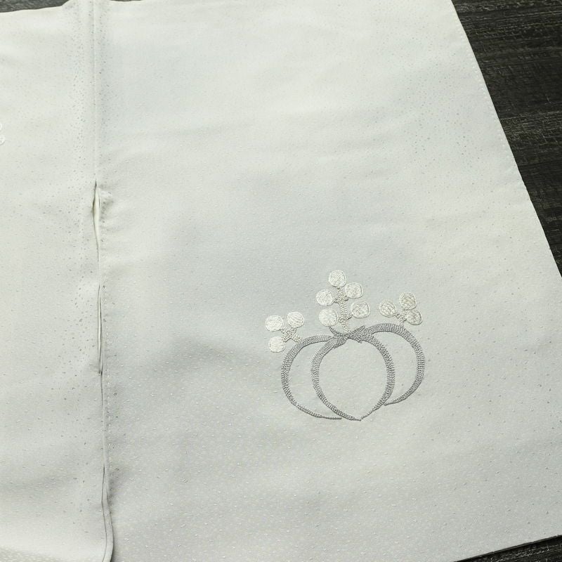 付け下げ 正絹 古典柄 袷仕立て 身丈158cm 裄丈62.5cm リサイクル着物 着物 刺繍 フォーマル グレー_画像14