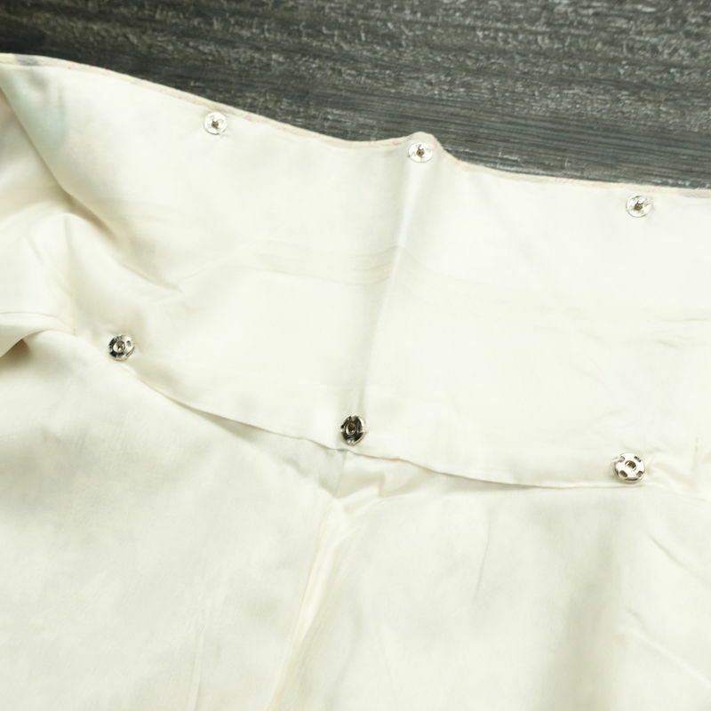 振袖 縮緬 正絹 花柄 銀駒刺繍 袷仕立て 身丈157.5cm 裄丈63cm リサイクル着物 着物 銀彩 成人式 二十歳 二十歳の集い フォーマル 紫・藤色_画像20