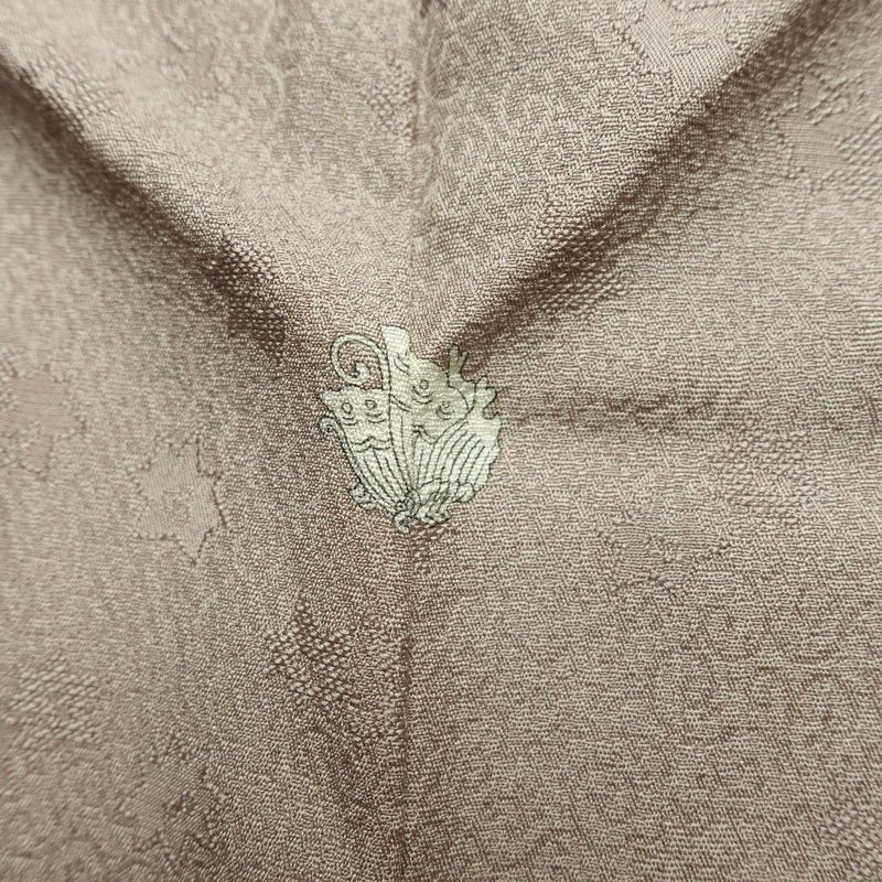 訪問着 一つ紋付き 正絹 古典柄 袷仕立て 身丈162cm 裄丈64cm リサイクル着物 着物 金彩 入学式 卒業式 七五三 お宮参り フォーマル 紫・藤色_画像15