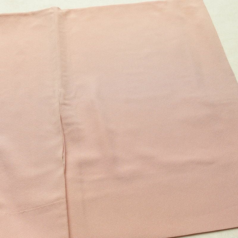 色留袖 良品 和田光正 落款入り 縮緬 一つ紋付き 正絹 花柄 袷仕立て 身丈158cm 裄丈64cm リサイクル着物 着物 箔 共八掛 結婚式 フォーマル 扇面 菊 ピンク_画像15