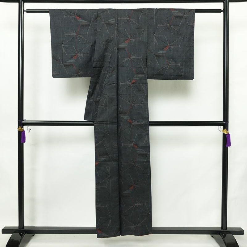 大島紬 証紙あり 正絹 麻の葉柄 袷仕立て 身丈152cm 裄丈62.5cm リサイクル着物 着物 青・紺_画像2